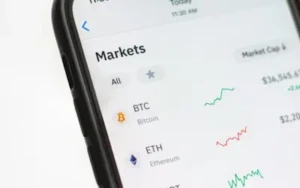 Indikator Trading Terbaik untuk Pemula & Profesional (Update 2026)